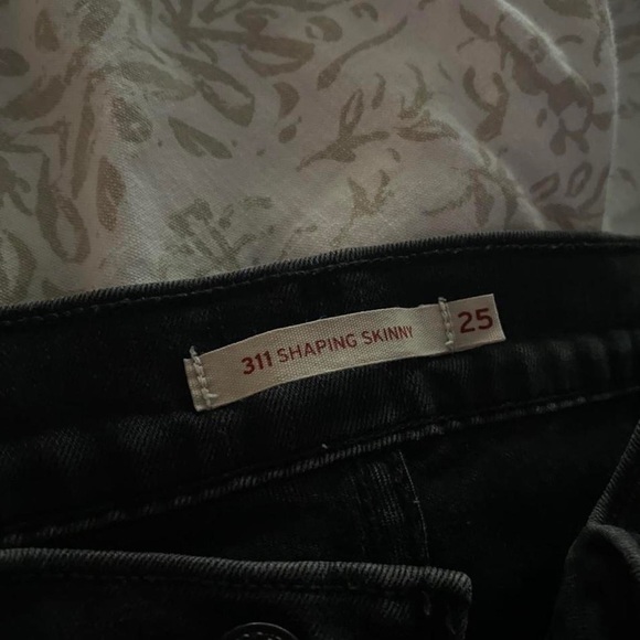 LEVIS 311 BLACK SKINNY JEANS 🎞 - Picture 4 of 4